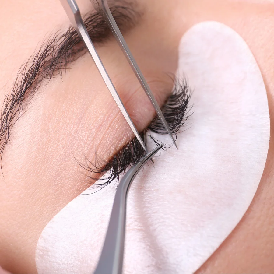 Eyebrow Tinting